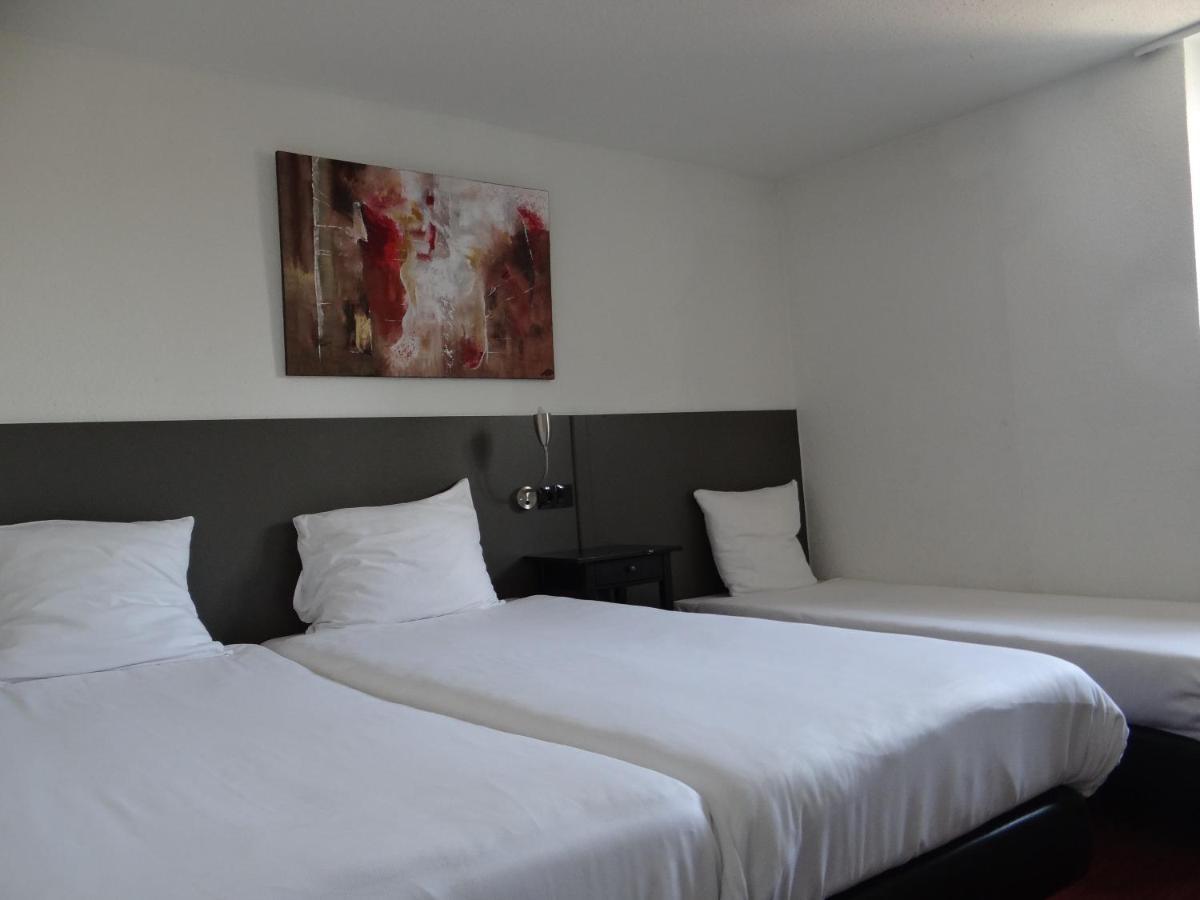 Tulip Centre Hotel 3*