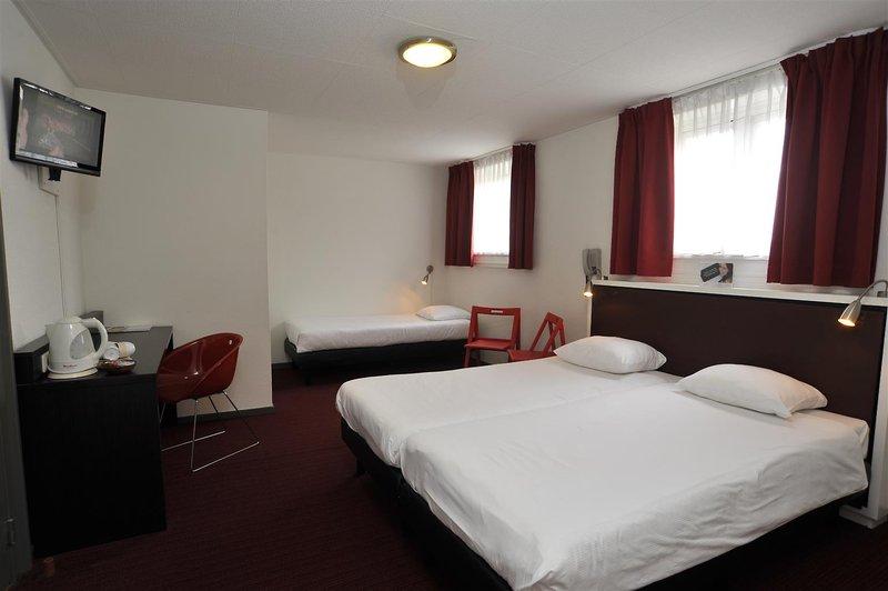 Hotel Tulip Centre 3*